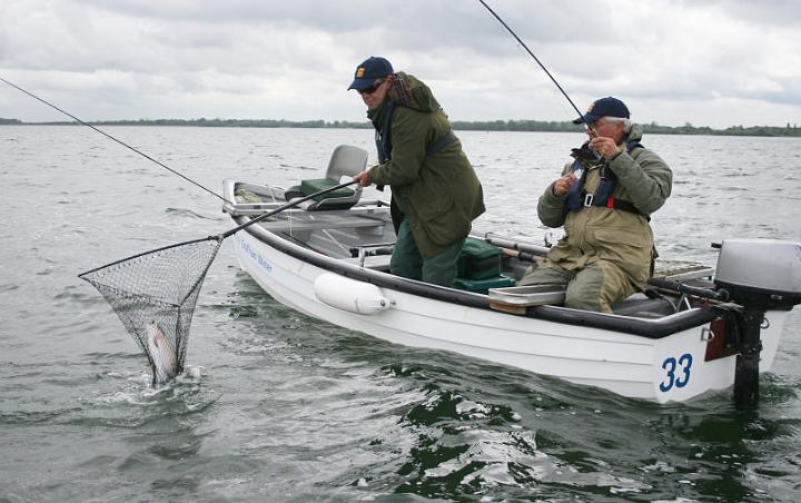 Boat Fishing at Grafham Water by Fishpics (30).jpg
